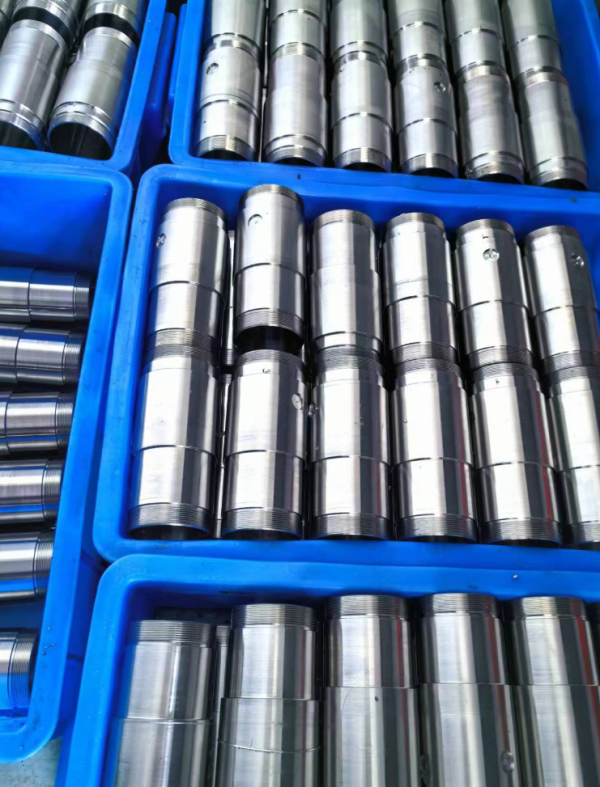 專注非標定制 在產(chǎn)車銑產(chǎn)品生產(chǎn)實拍